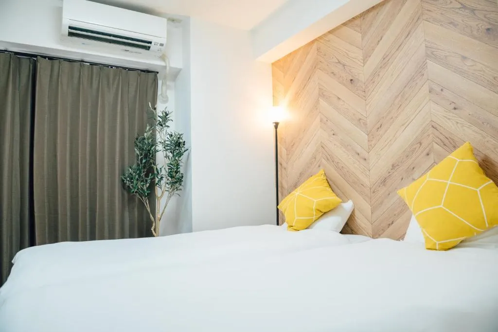 Image of Royal Heights Sakuragawa Condominium
