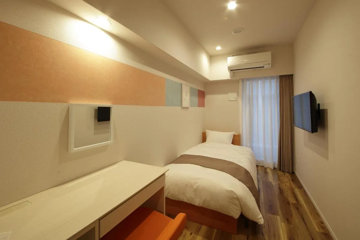 Image 2 of SARASA HOTEL Shinsaibashi
