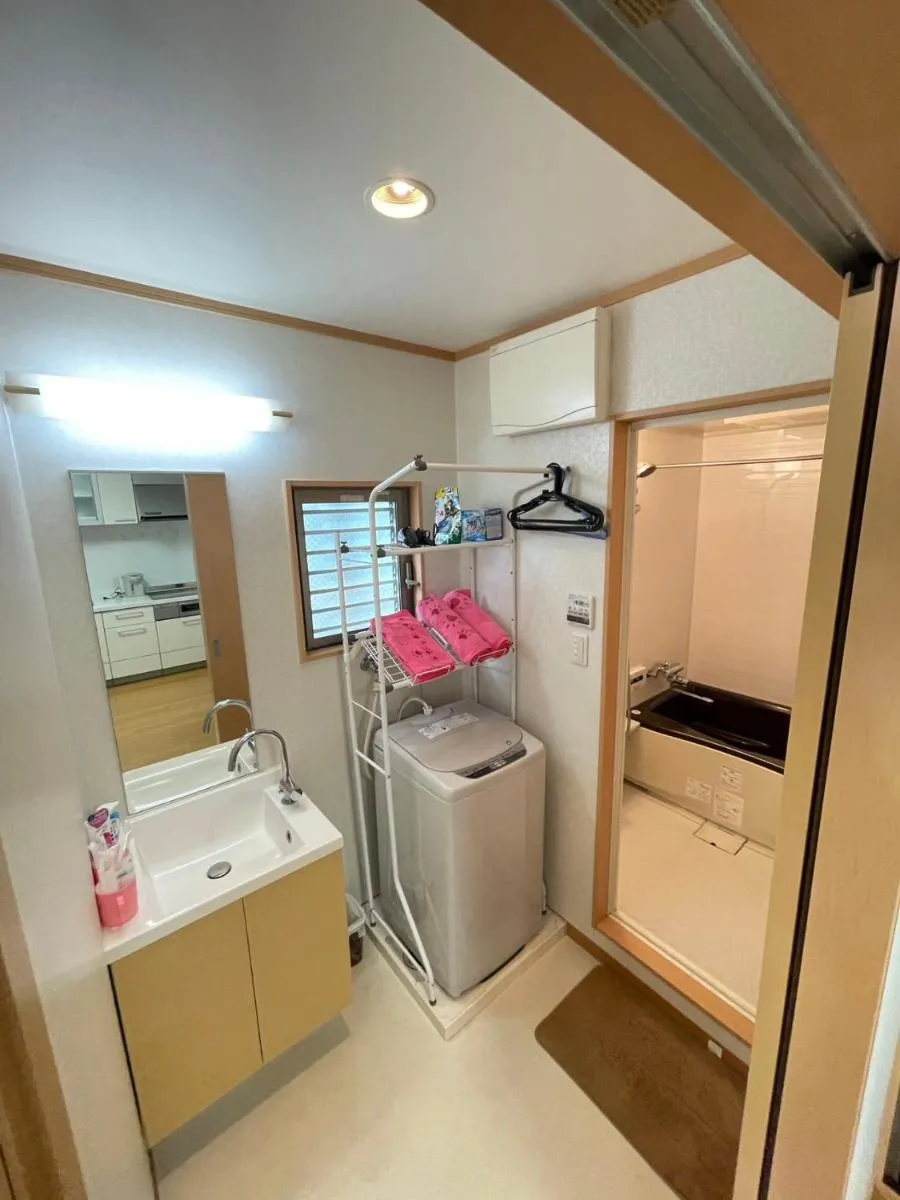 Image 4 of 糖果屋