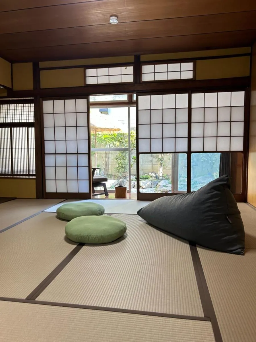 Image 2 of 【天王寺駅まで電車4分】庭園付き一軒家ー杏