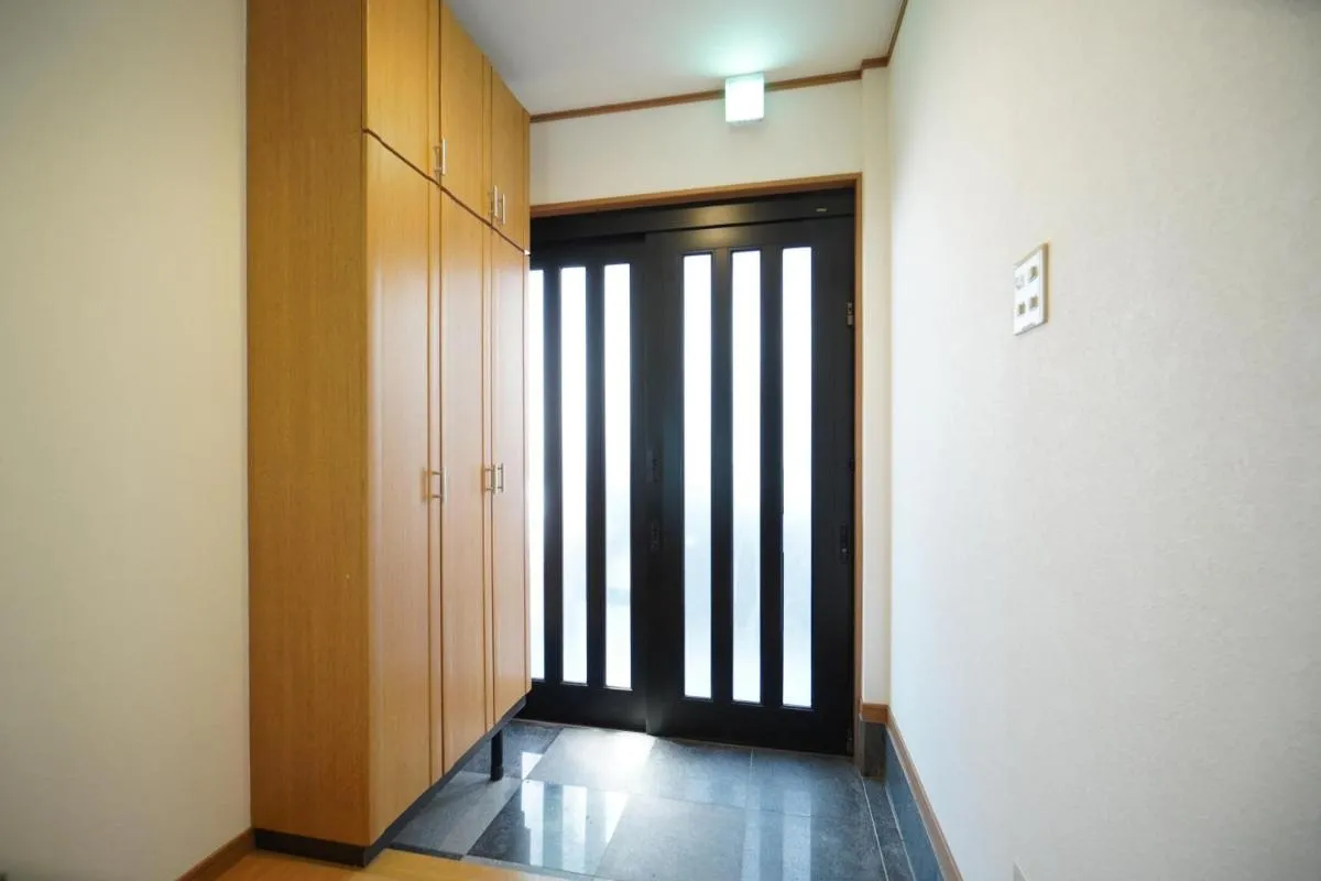 Image 6 of Tsuruhashi House 5bedroom