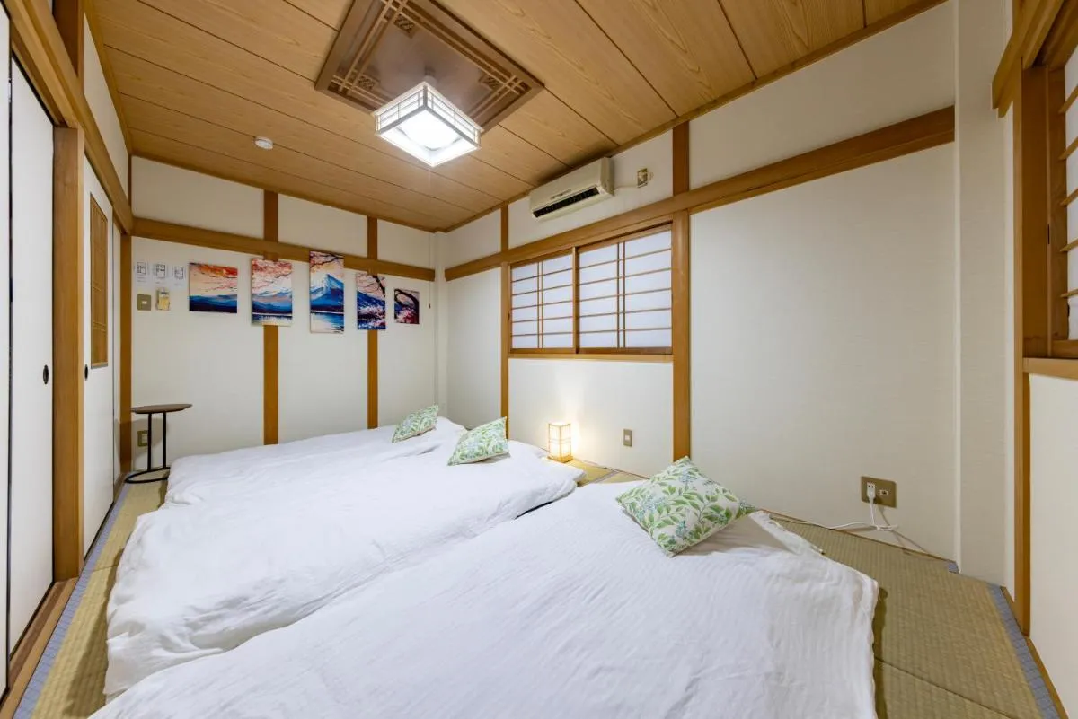 Image 1 of Tsuruhashi House 5bedroom