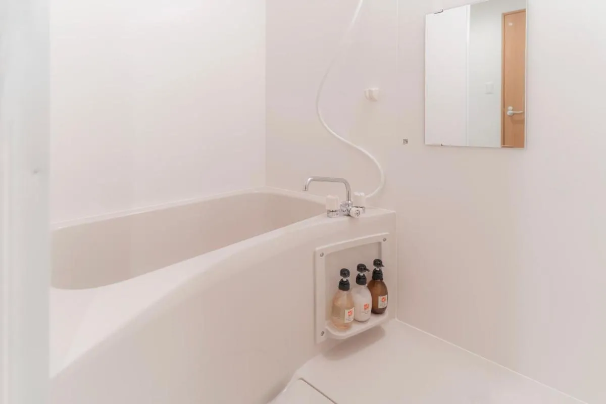 Image 1 of b&天下茶屋店