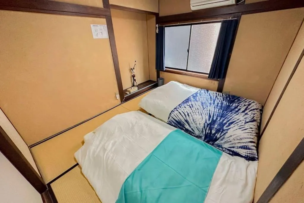 Image 1 of ローカルプライド朝潮橋忍者ハウスからくり忍者ハウスにステイ